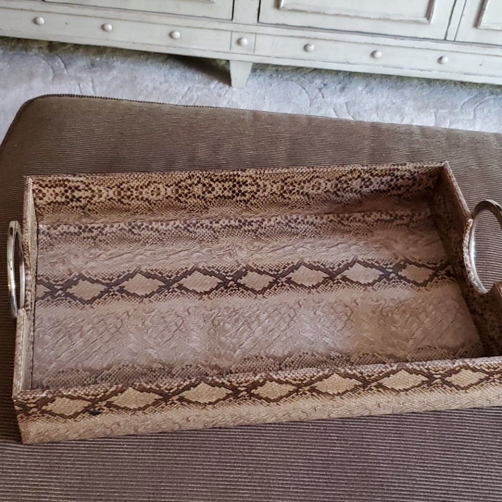 Python Patterned Tray NWOT! - Picture 2 of 8